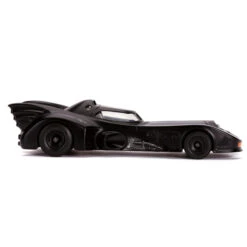 Jada - Batmobil 1989 Mit Batman-Figur - 1:32 -Trendiger Spielzeug-Discounter 227070 4006333069734 dickie batmobil batman 1989 05
